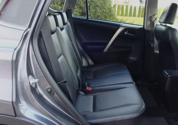 Toyota RAV4 cena 62900 przebieg: 168000, rok produkcji 2014 z Limanowa małe 79